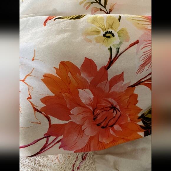 NEW Maeve Floral Blouse in Pink and Cream - Picture 4 of 6